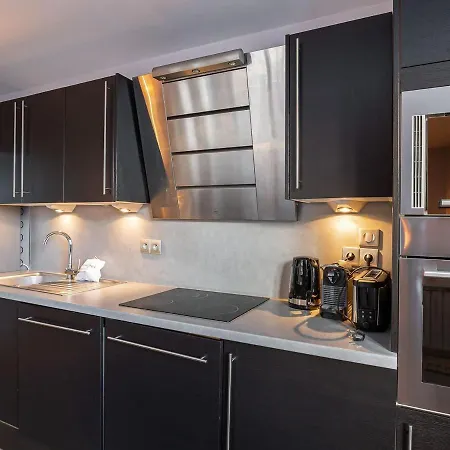Apartment Duplex Moderne A 100m Des Pistes, Wifi, Casier A Skis - Fr-1-567-66 Val-dʼIsère